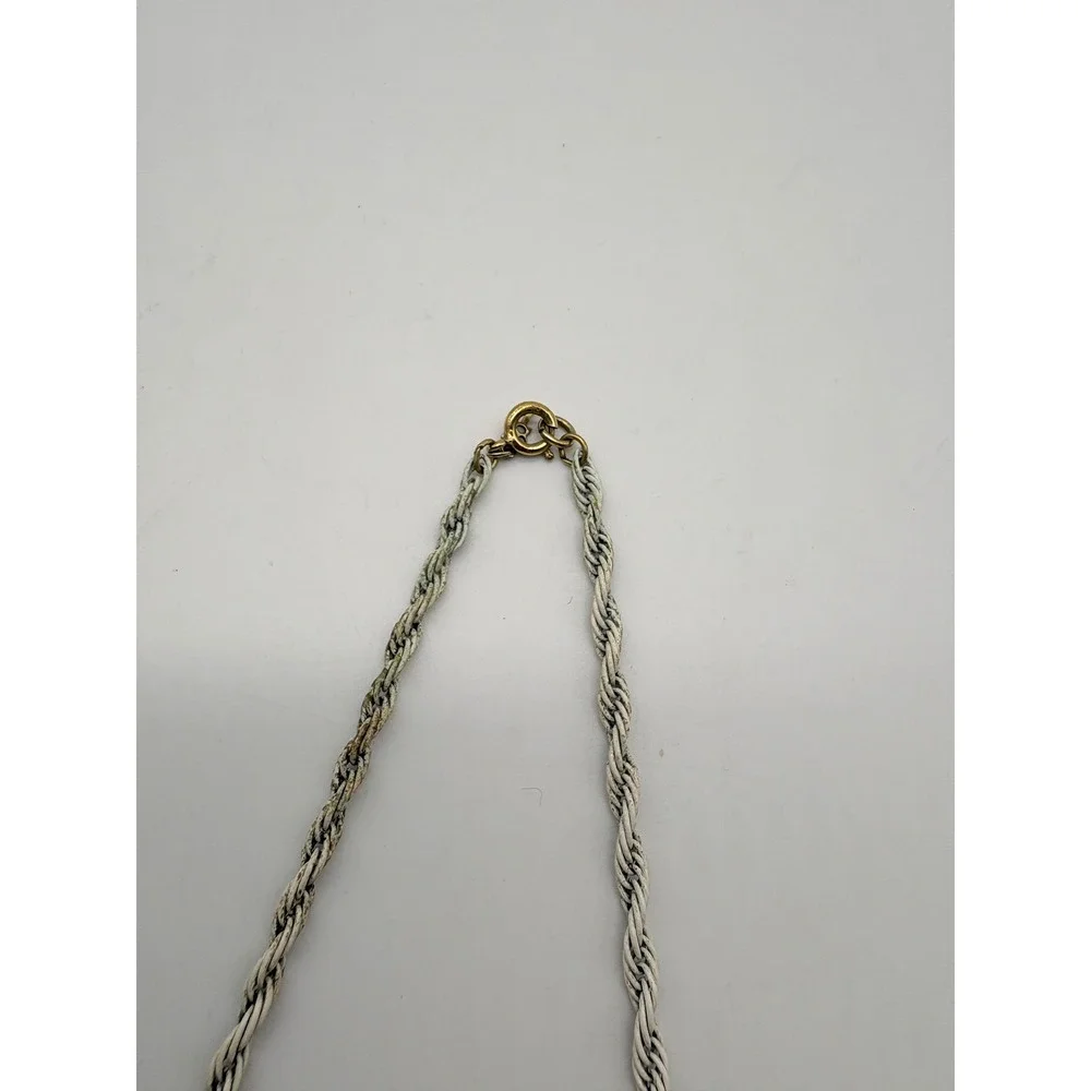 Vintage Trifari White Enamel‎ Chevron V Pendant Rope Chain Necklace Gold Tone